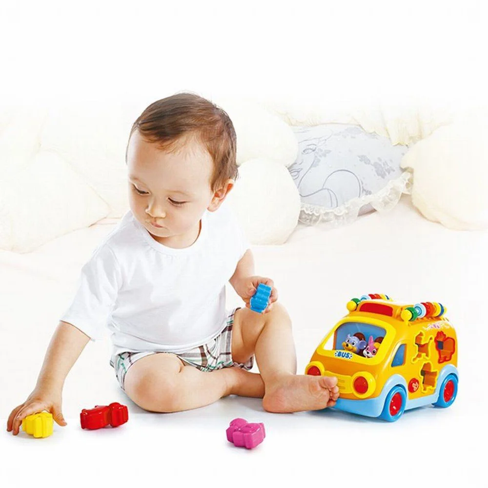 Pазвивающая игрушка-сортер Hola Toys Веселый автобус со звуковыми и световыми эффектами