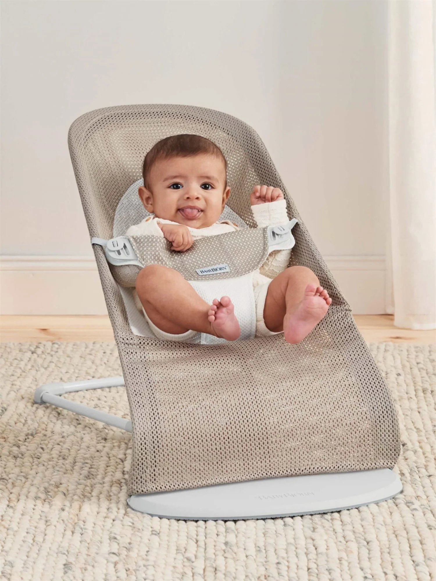 Balansoar BabyBjorn Balance Soft Grey Beige/White, Mesh