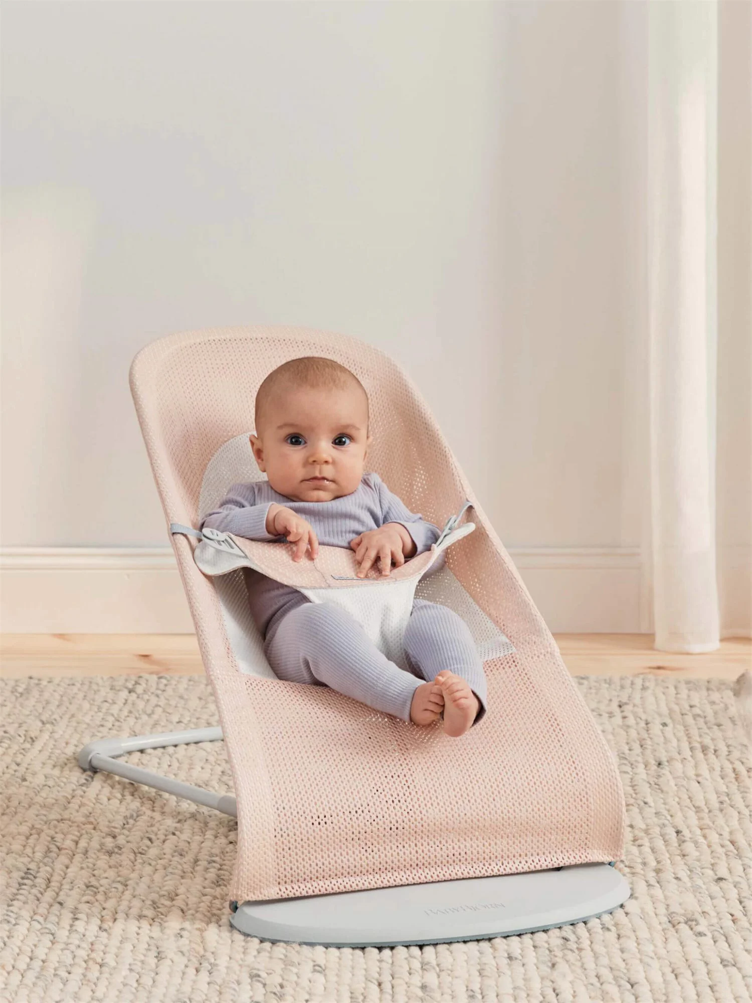 Кресло-шезлонг BabyBjorn Balance Soft Pearly Pink/White, Mesh