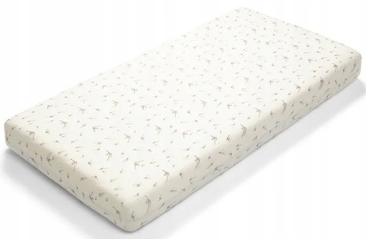 Бамбукoвaя простынь с резинкой BabyOno Перьинки для детской кроватки , 120x60 см foto