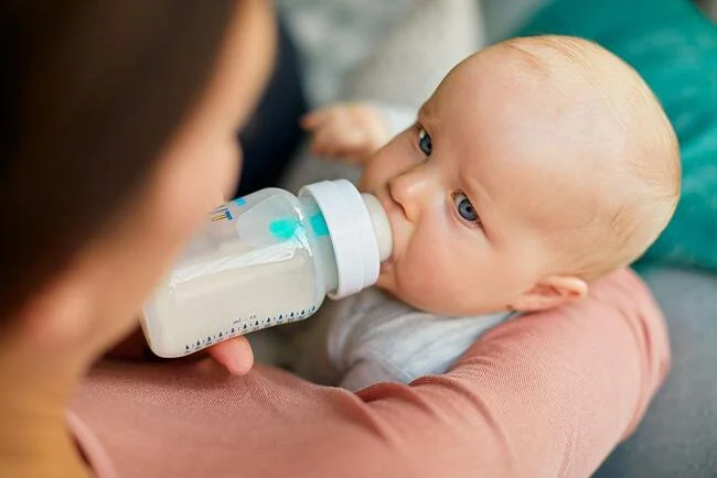 Biberon cu dispozitiv anticolici Philips Avent AirFree cu dispozitiv anticolici, 260 ml. foto