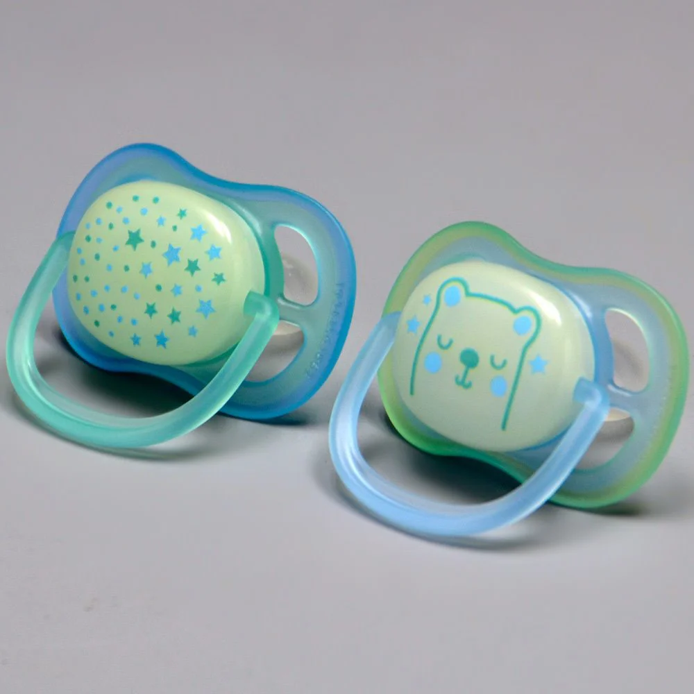 Suzete din silicon ortodontice Philips Avent Ultra Air Night Boy (0-6 luni), 2 buc. foto