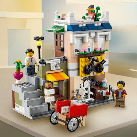 LEGO Creator 3 in 1 Downtown Noodle Shop foto