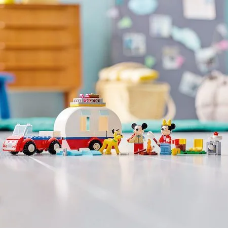 Lego Disney Микки Маус и Минни Маус за городом foto