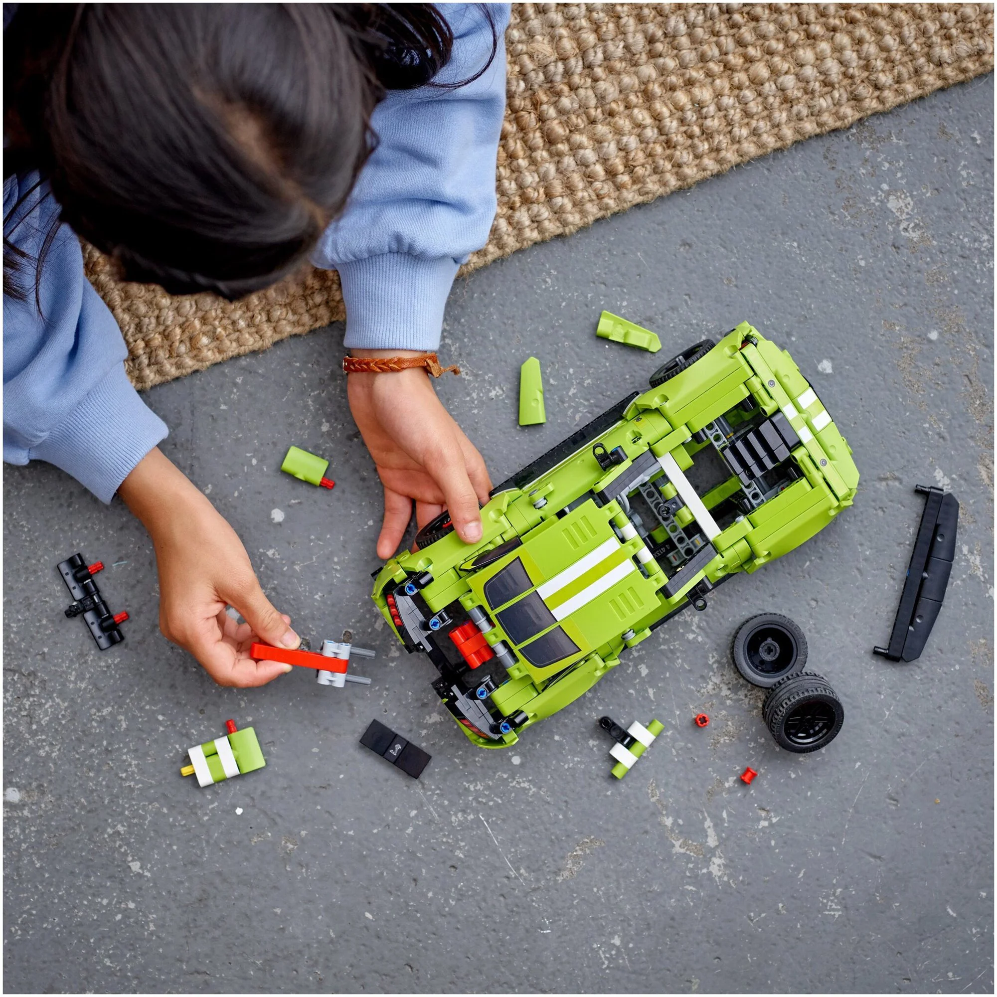 LEGO Technic Ford Mustang Shelby GT500 foto