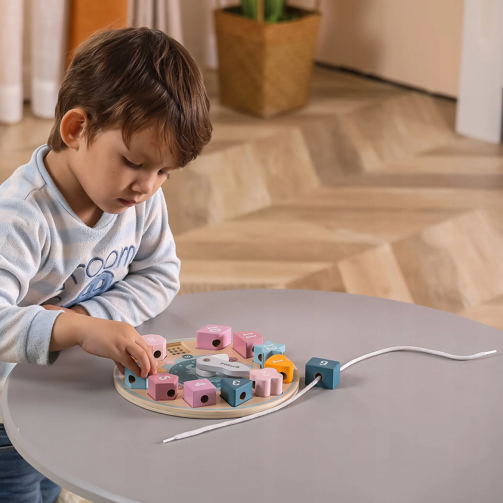 Деревянный сортер-шнуровка Viga Toys Часы foto