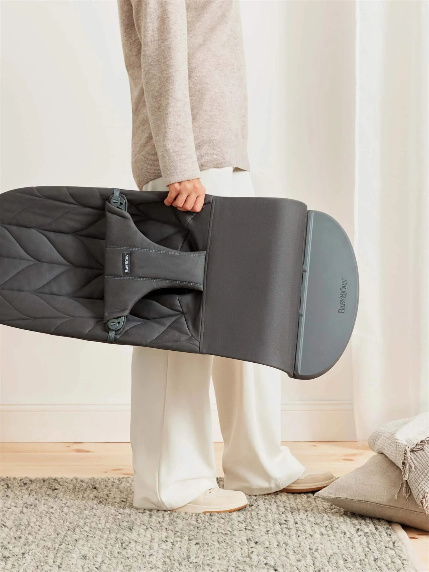 Кресло-шезлонг BabyBjorn Bliss Anthracite, хлопок