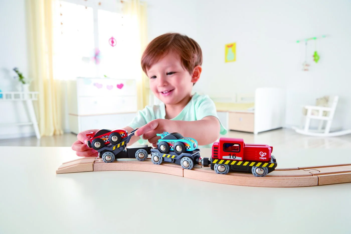 Set de joaca Hape Tren cu masini sportive foto
