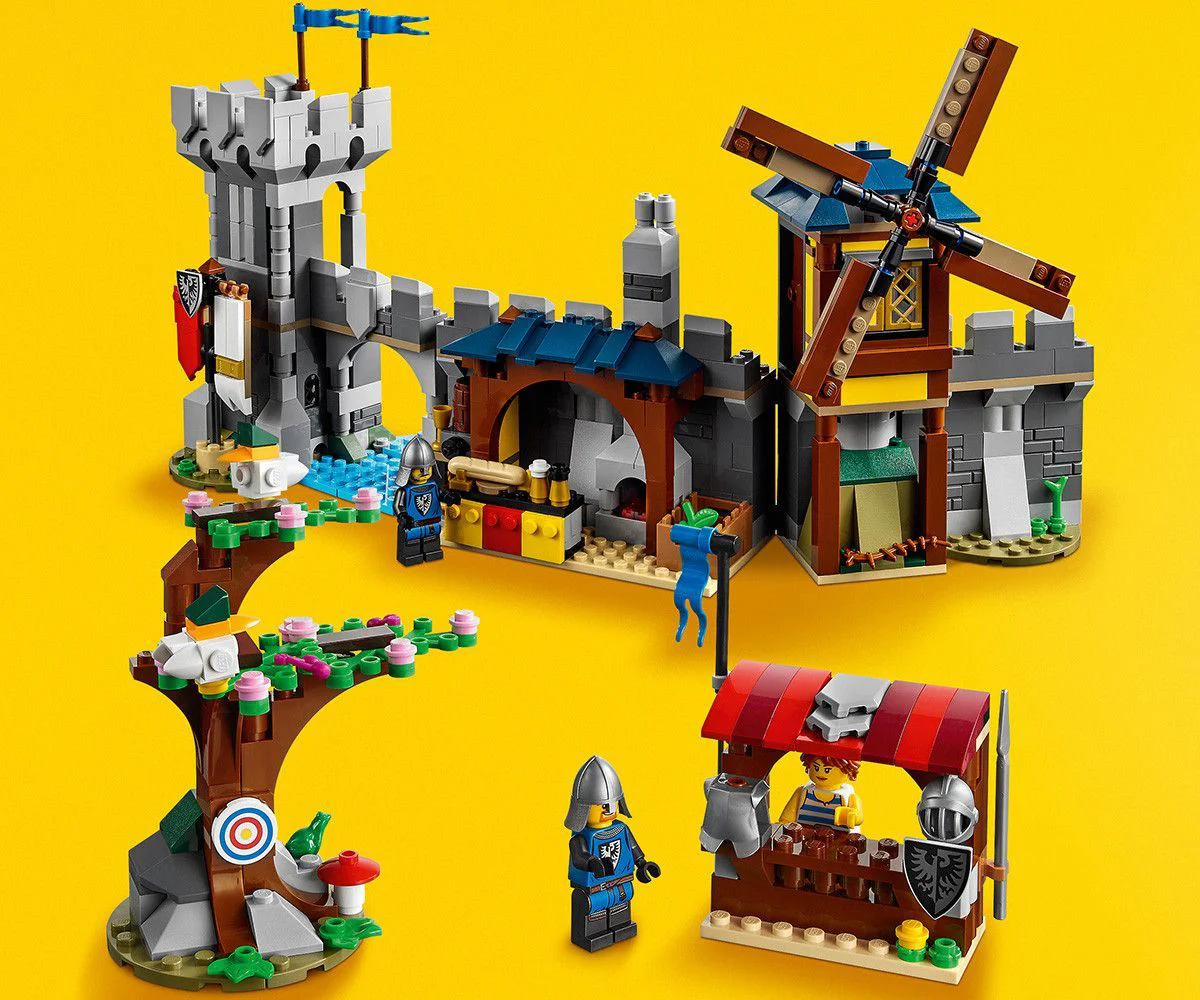 LEGO Creator 3 in 1 Medieval Castle