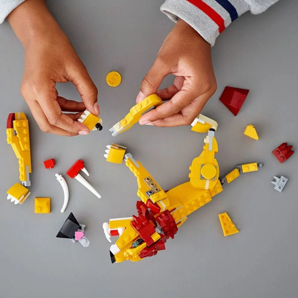 LEGO Creator 3 in 1 Wild Lion foto