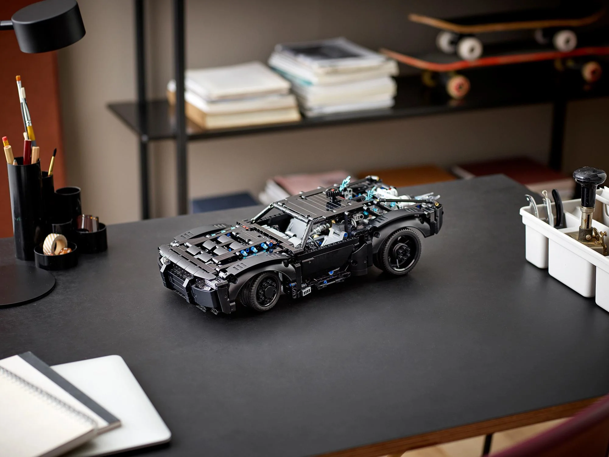 LEGO Technic The Batman Batmobile foto