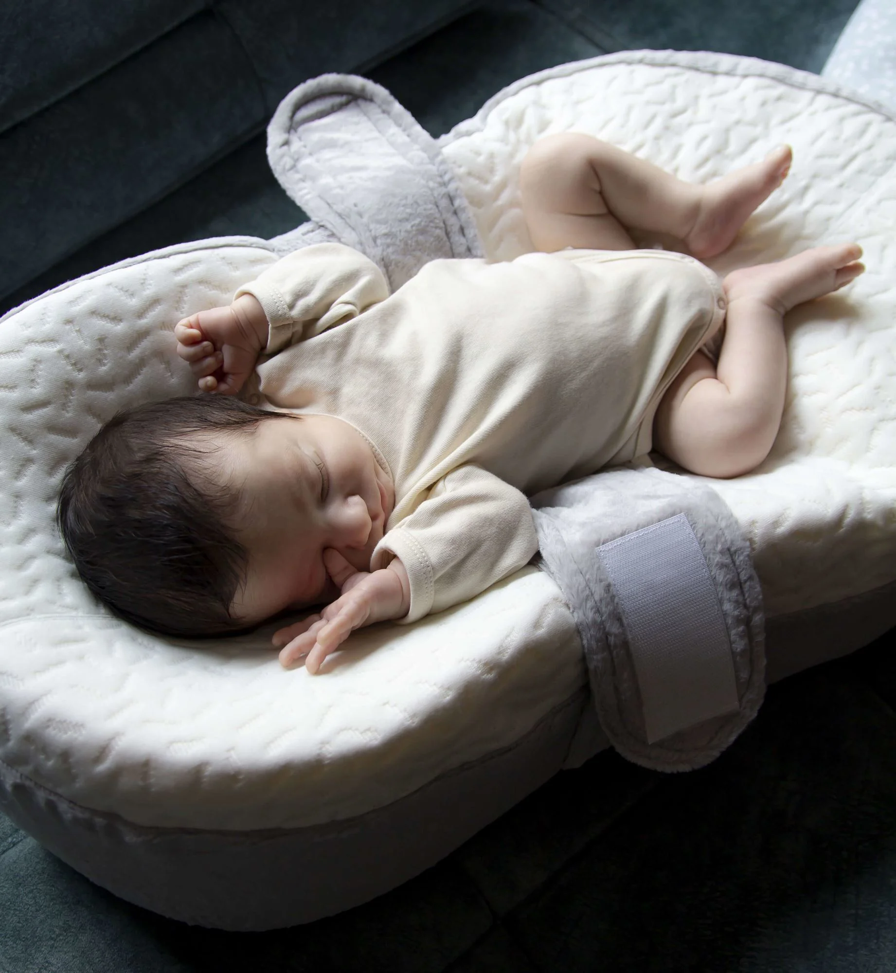 BabyJem Tummy My First Bed saltea antialunecare foto