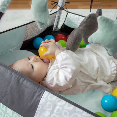 Salteluta de activitati cu bile BabyJem Menta foto