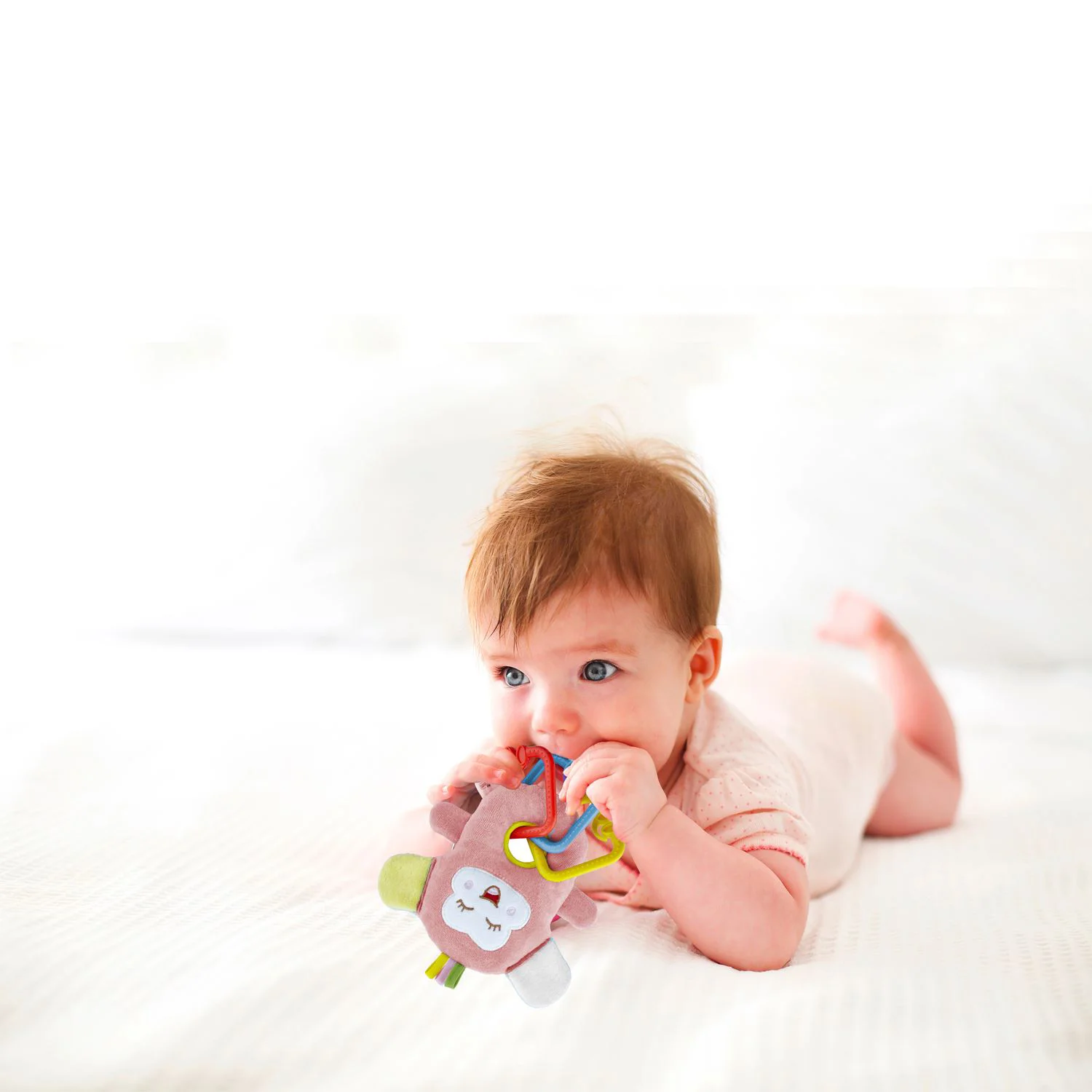 Jucarie din plus cu inele dentitie BabyJem Funny Monkey Roz foto