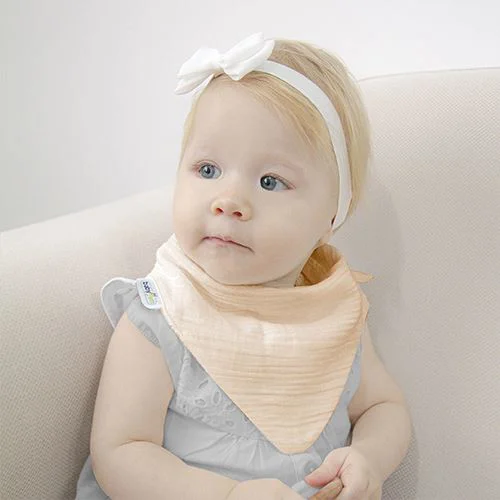 Set baveta cu doua fete din muselina cu jucarie dentitie BabyJem Bej foto