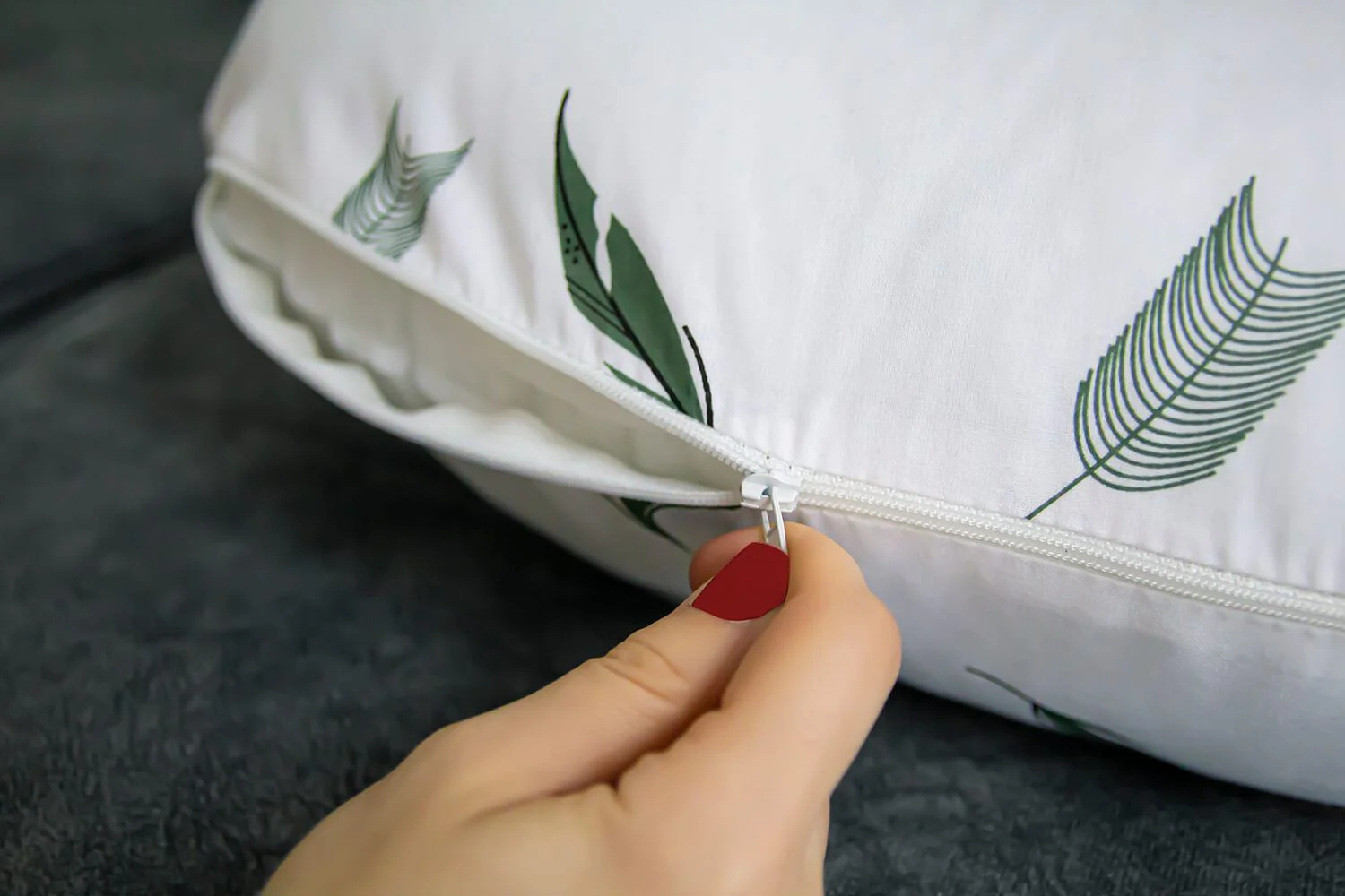 Подушка для кормления 2 в 1 BabyJem Nursing Pillow Botanic Leaves foto