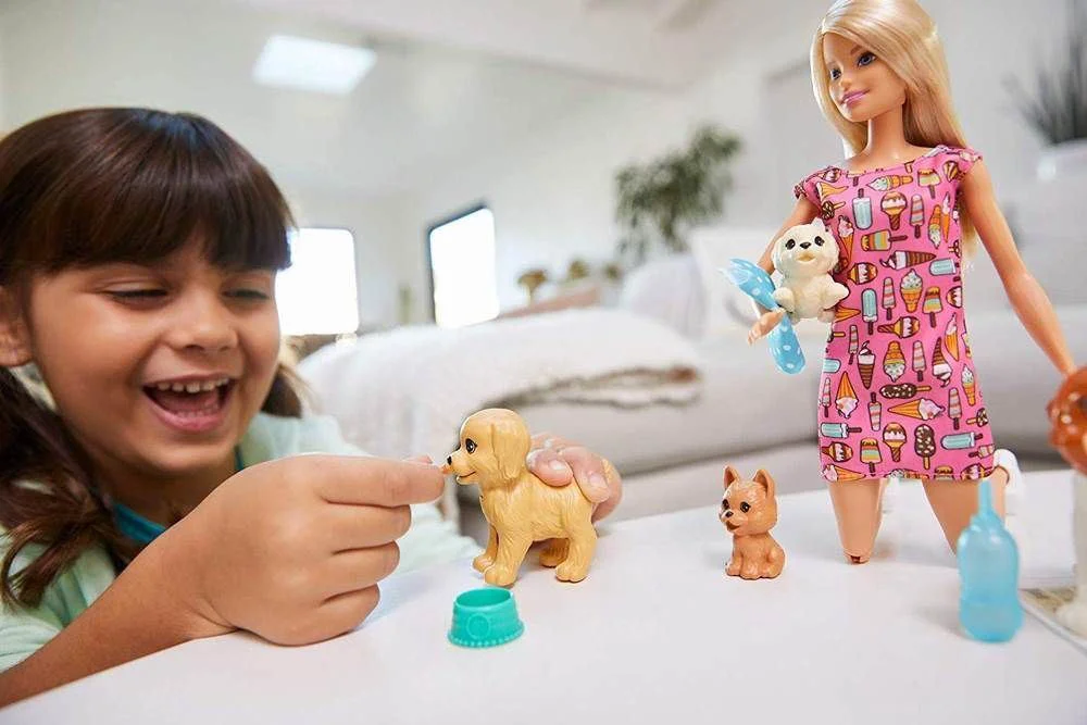 Set Barbie cu catelusi foto