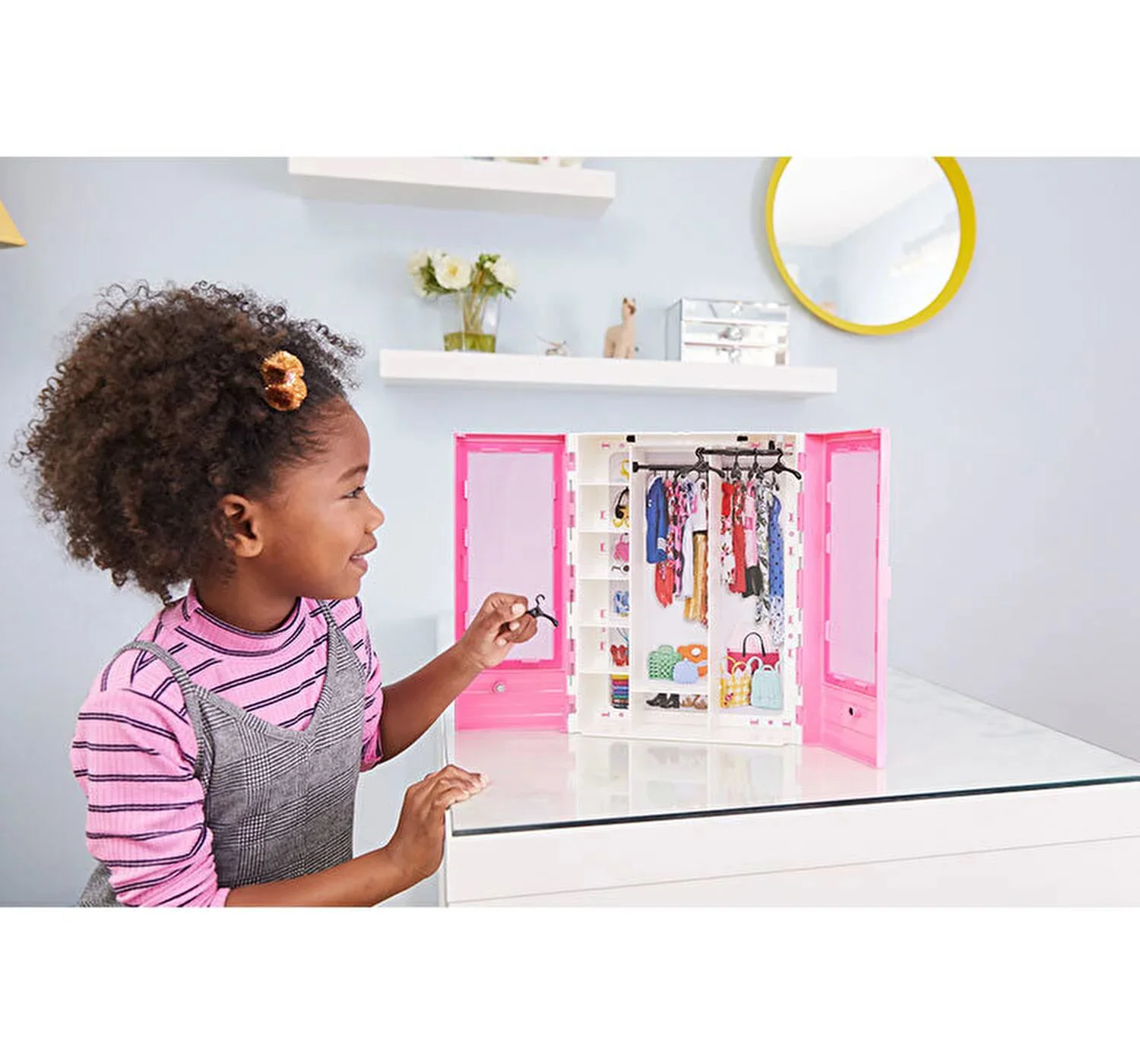 Set de joaca Barbie Dressing roz foto