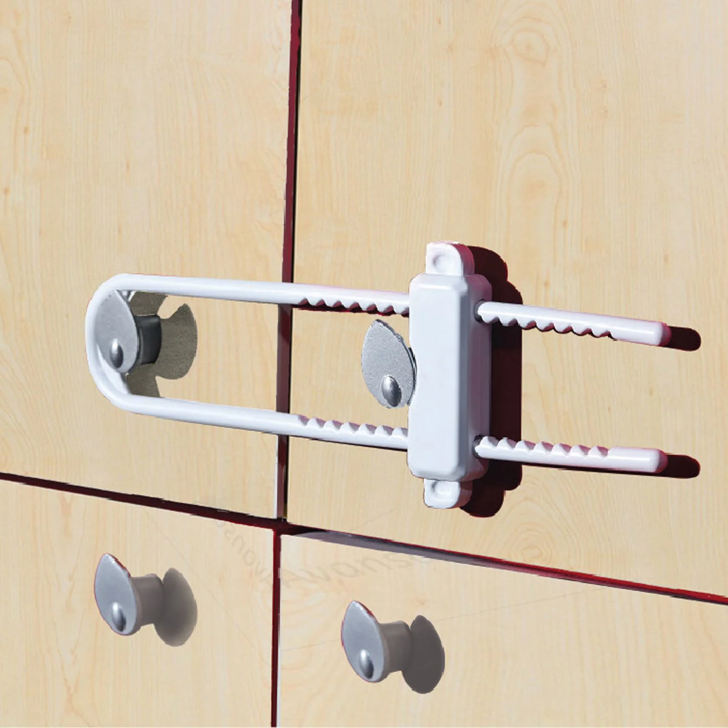 Безопасность для дверей шкафа BabyJem Cab Lock White