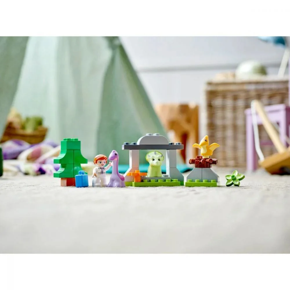 Lego Duplo Dinosaur Nursery foto