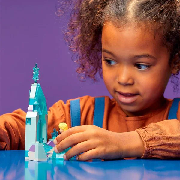 Lego Frozen Elsa's Castle Courtyard