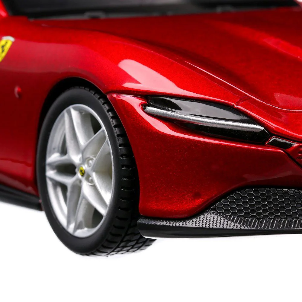 Masina Bburago Ferrari Roma (1:24)