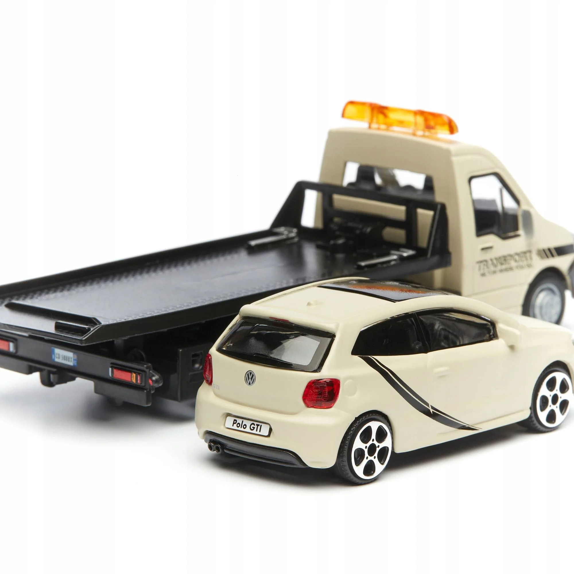 Игровой набор Bburago Автоперевозчик с автомоделью VW Polo GTI Mark 5 foto