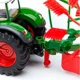 Машина Bburago Трактор Fendt 1050 Vario, c роторными валковыми граблями foto
