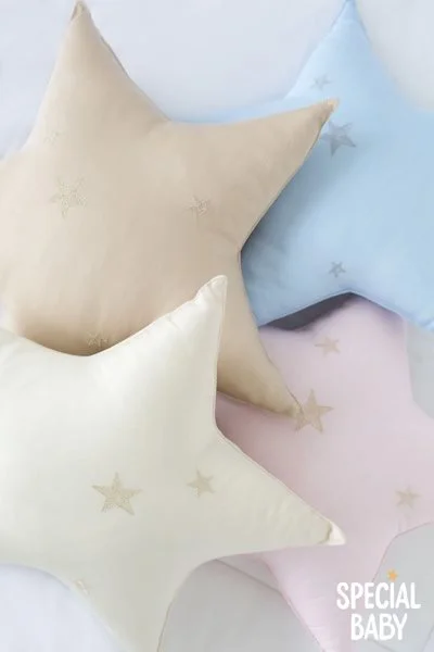 Декоративная подушка Specialbaby Звезда с вышивкой