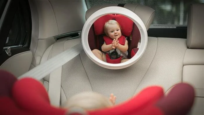 Oglinda auto Apramo Iris Baby LED pentru supravegherea bebelusilor