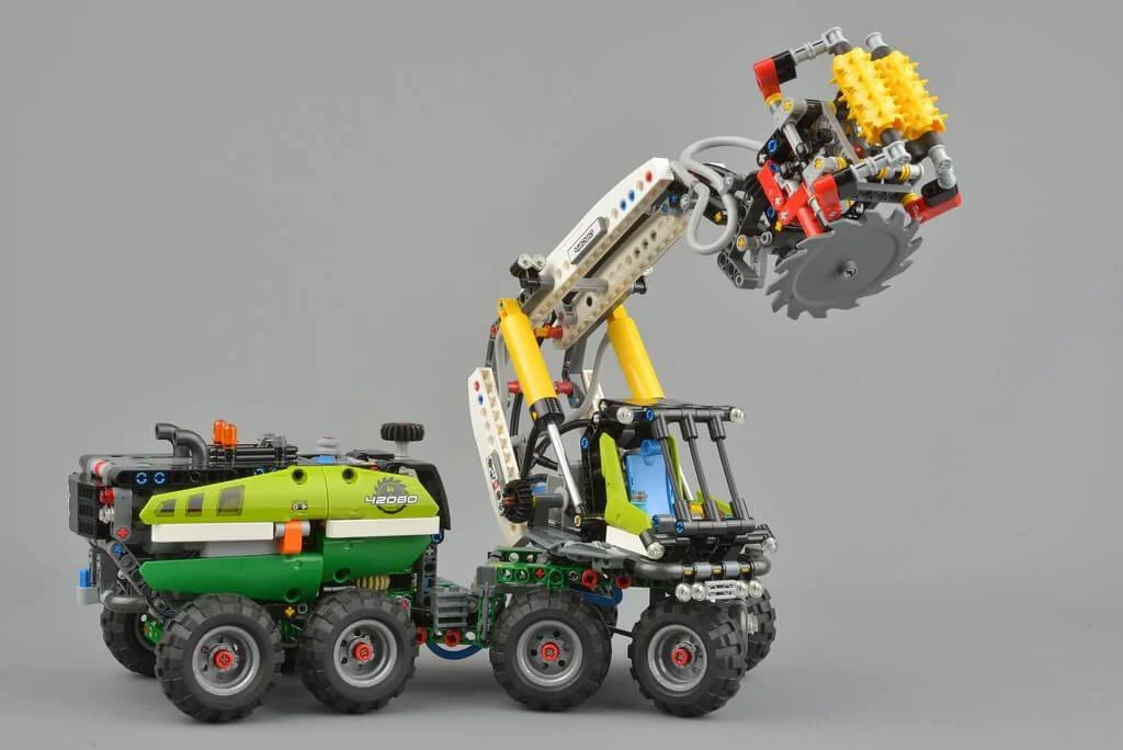 Lego Technic - Forest Machine