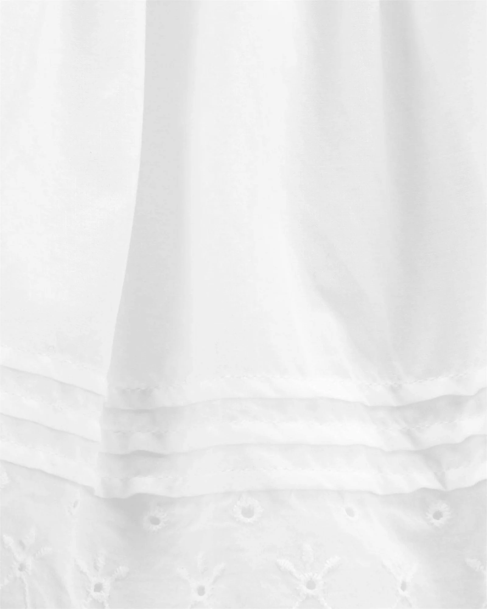 OshKosh Платье белое с вышивкой